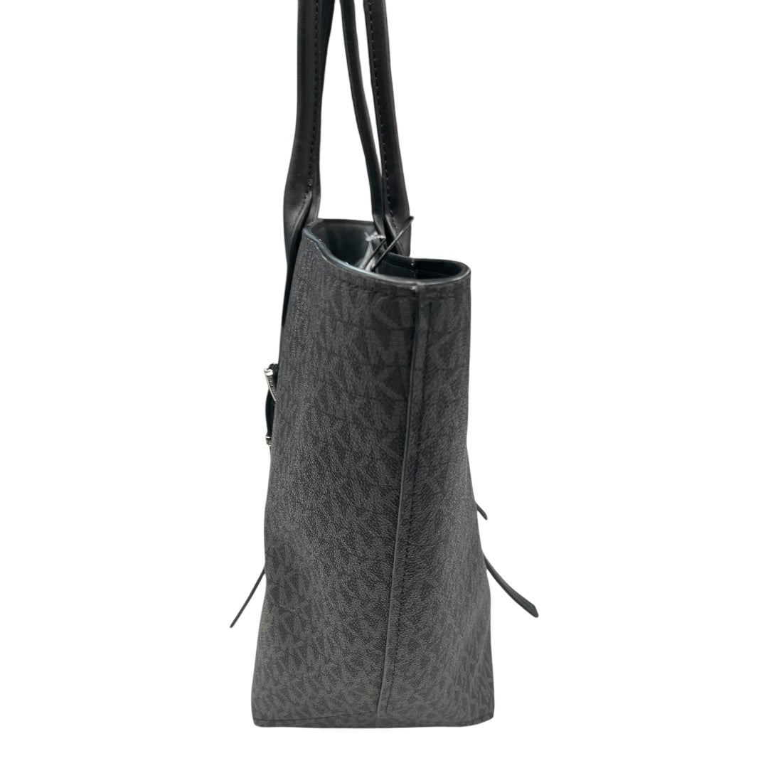 Handbag Designer By Michael Kors In Grey, Size:Large
