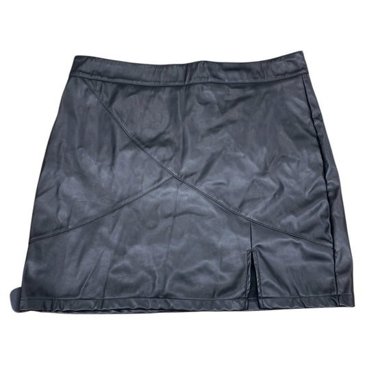 Skirt Mini & Short By Clothes Mentor In Black, Size:L