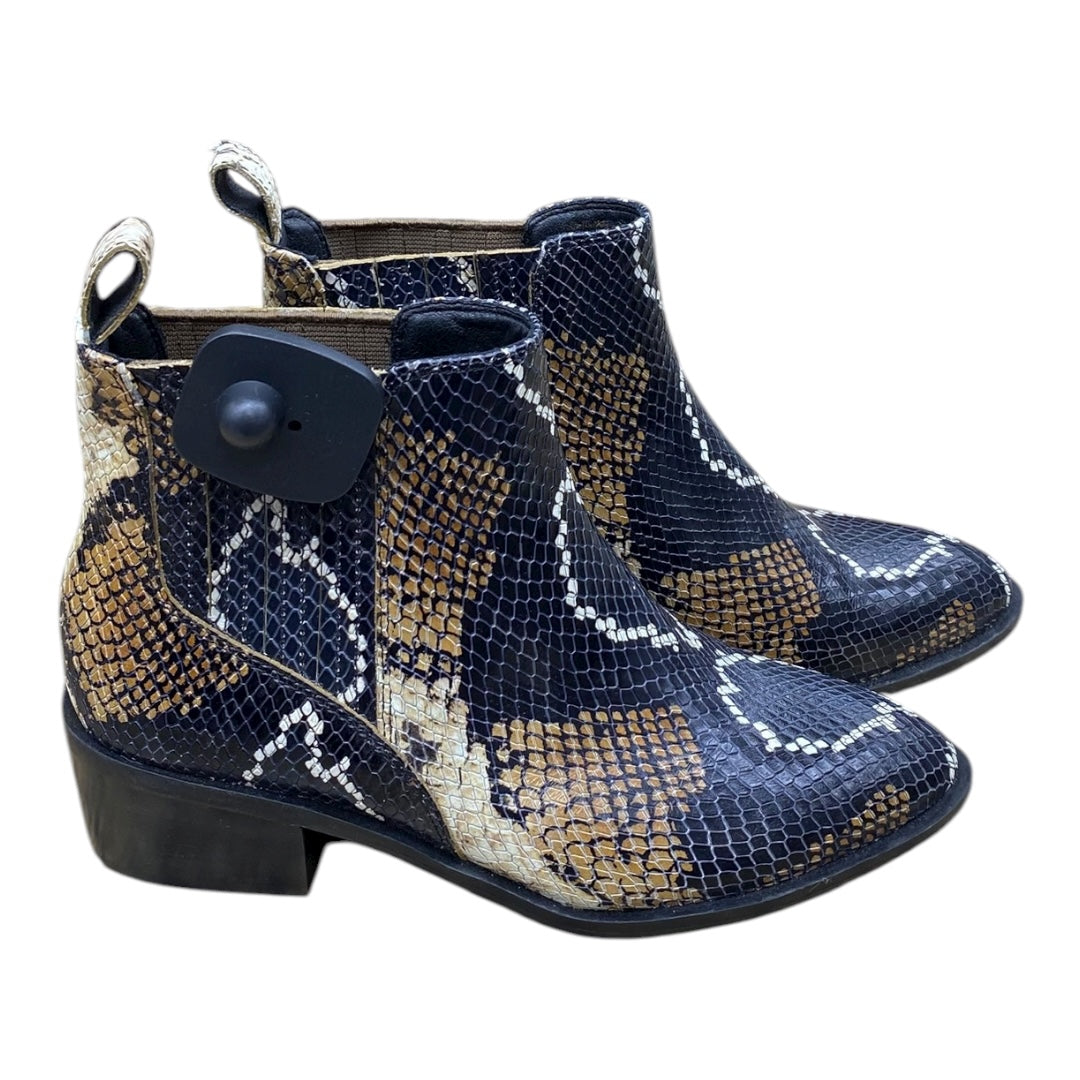 Boots Ankle Heels By Crown Vintage In Snakeskin Print, Size:6