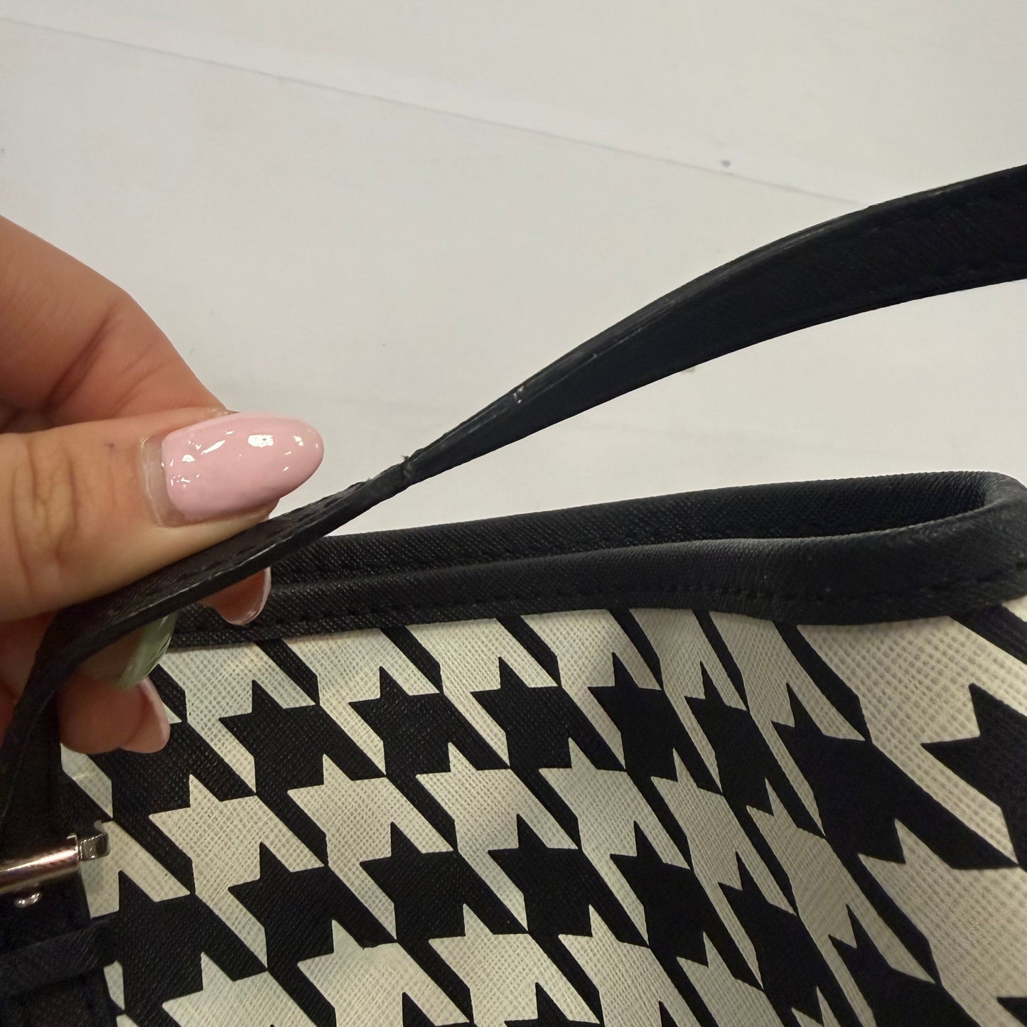Handbag Designer By Michael By Michael Kors, Size: Large