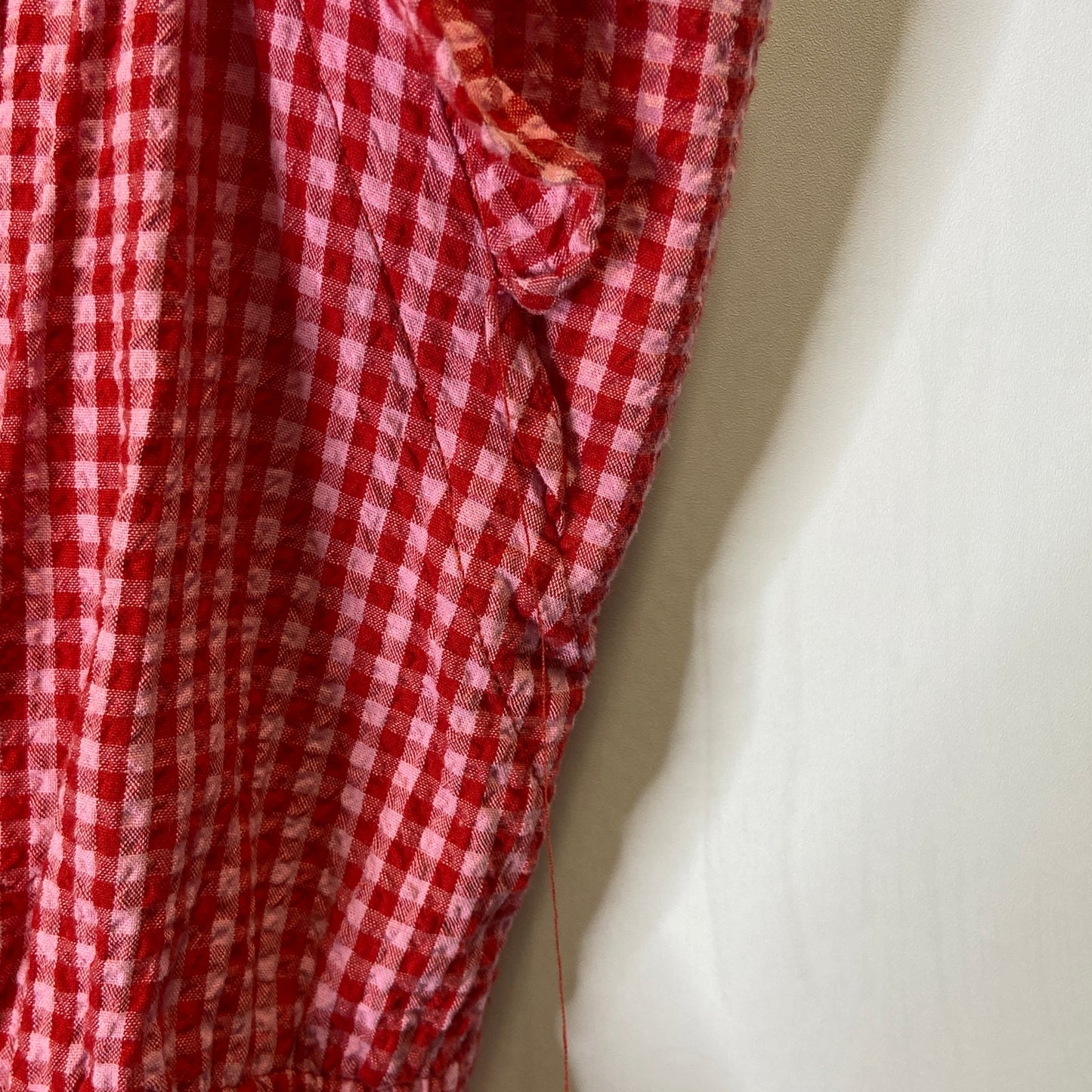 Top Sleeveless By Free Assembly In Pink & Red, Size: M