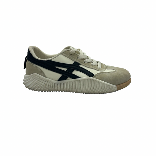 Shoes Sneakers By Clothes Mentor In Tan, Size:7.5