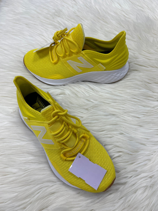 Shoes Athletic By New Balance In Yellow, Size:7.5 NEW