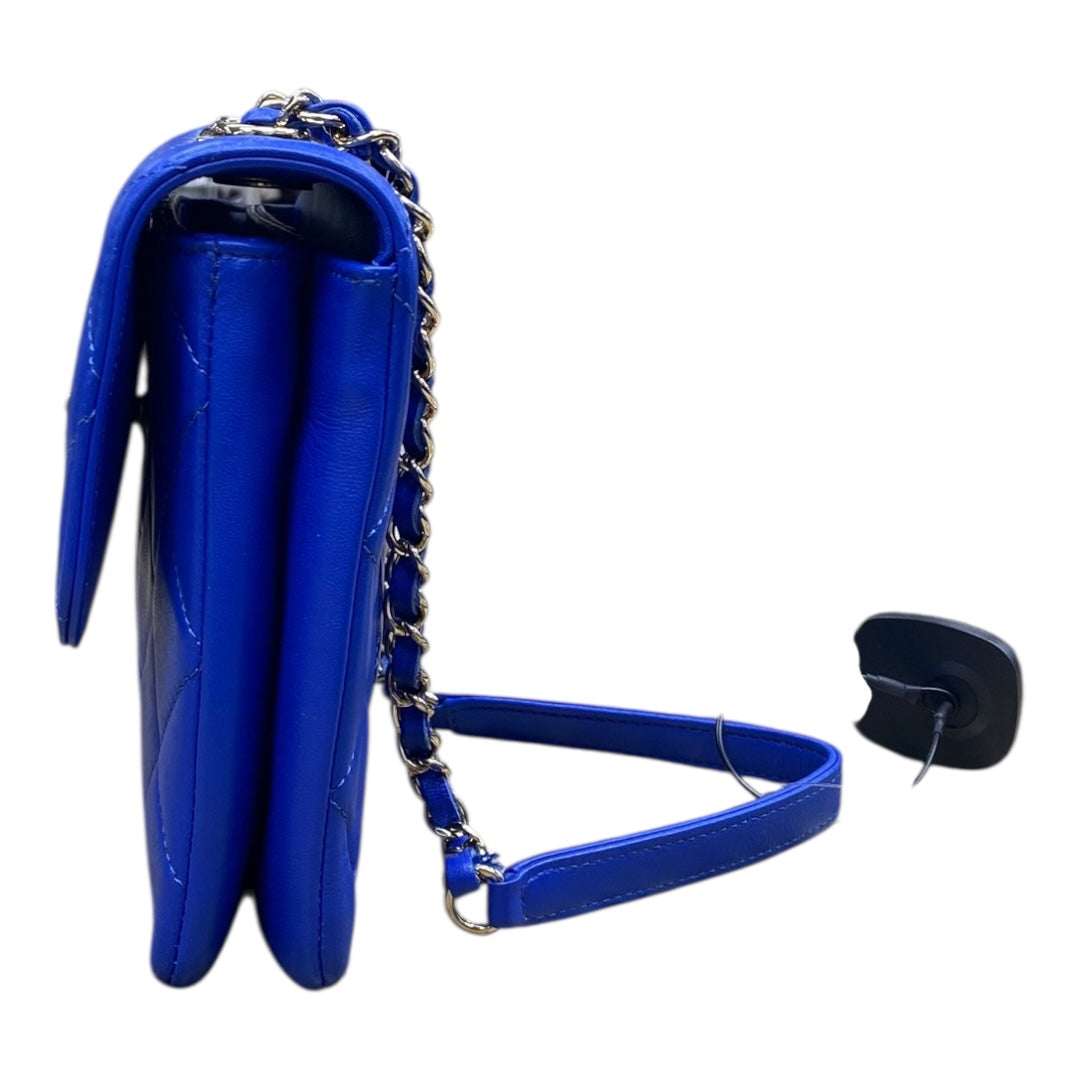 Handbag Luxury Designer By Chanel, Size: Medium