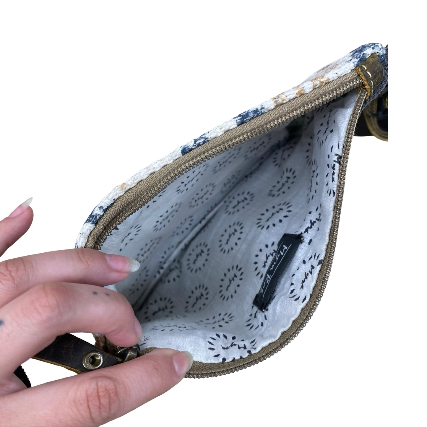 Wristlet By Myra In Multi, Size:Medium