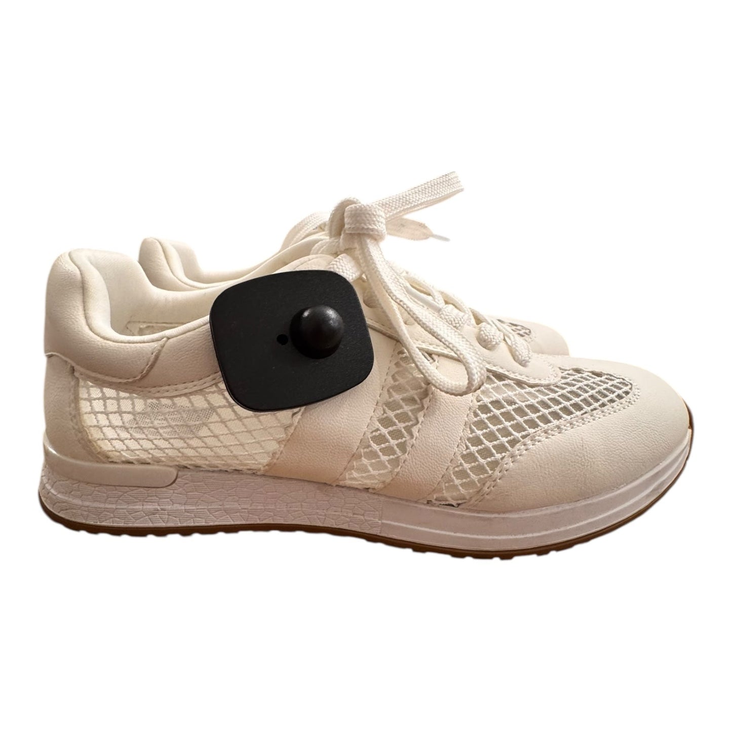 Shoes Athletic By Dolce Vita In White, Size:9