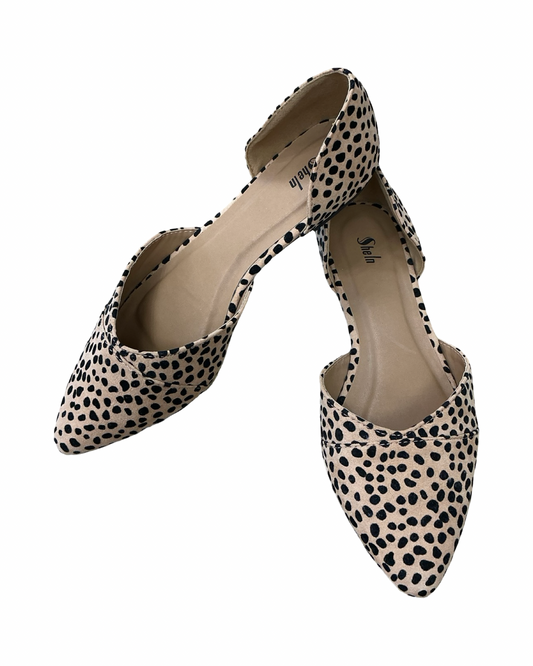 Shoes Flats By Clothes Mentor In Animal Print, Size:8.5