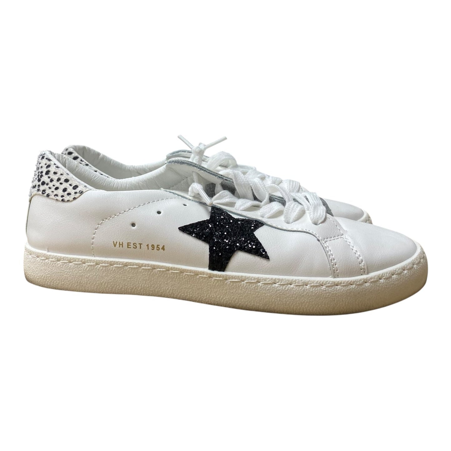 Shoes Sneakers By Vintage In White, Size:8
