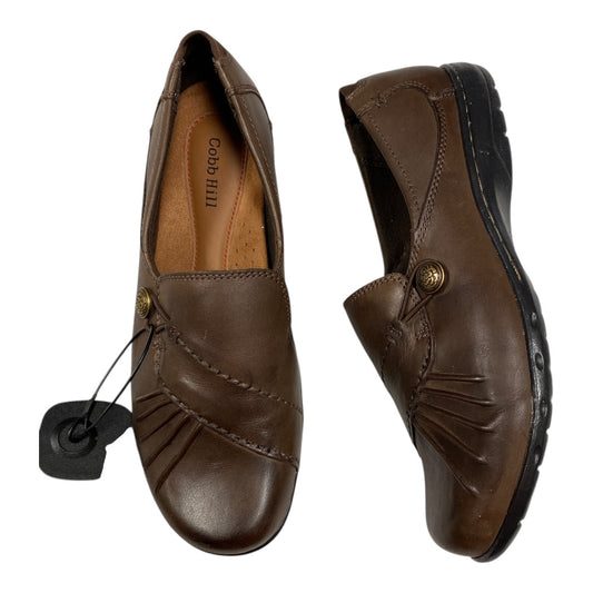 Shoes Flats By Cobb Hill In Brown, Size:7