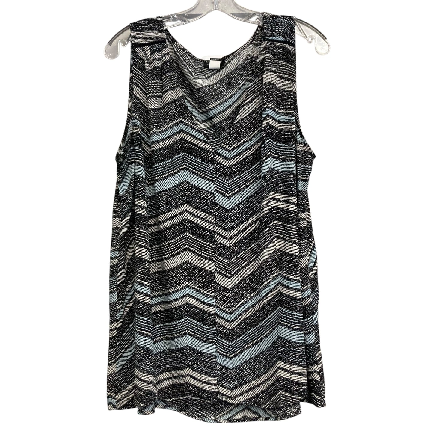 Top Sleeveless By Torrid In Black & White, Size:2X