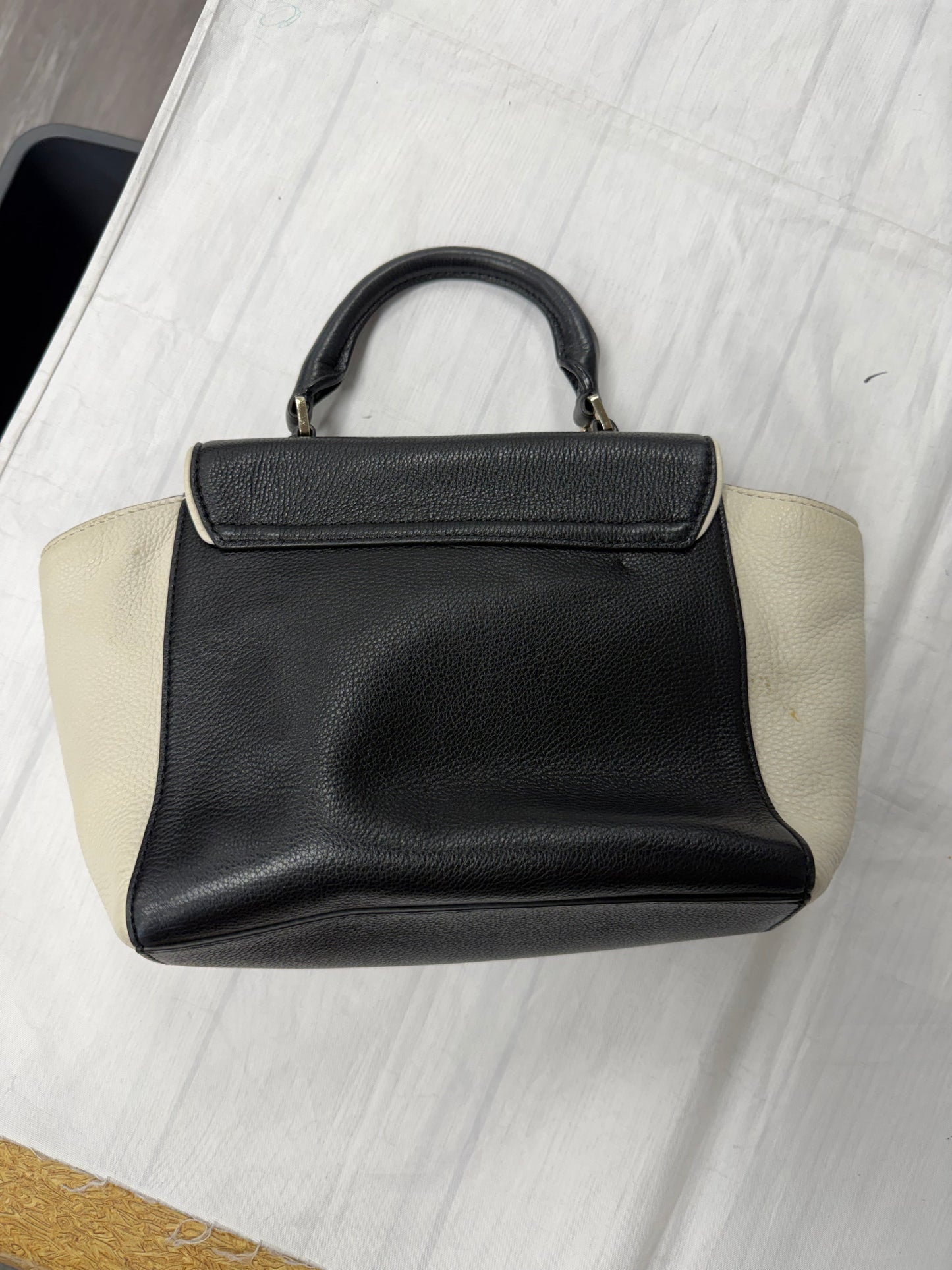 Handbag Designer By Kate Spade In Black, Size:Medium