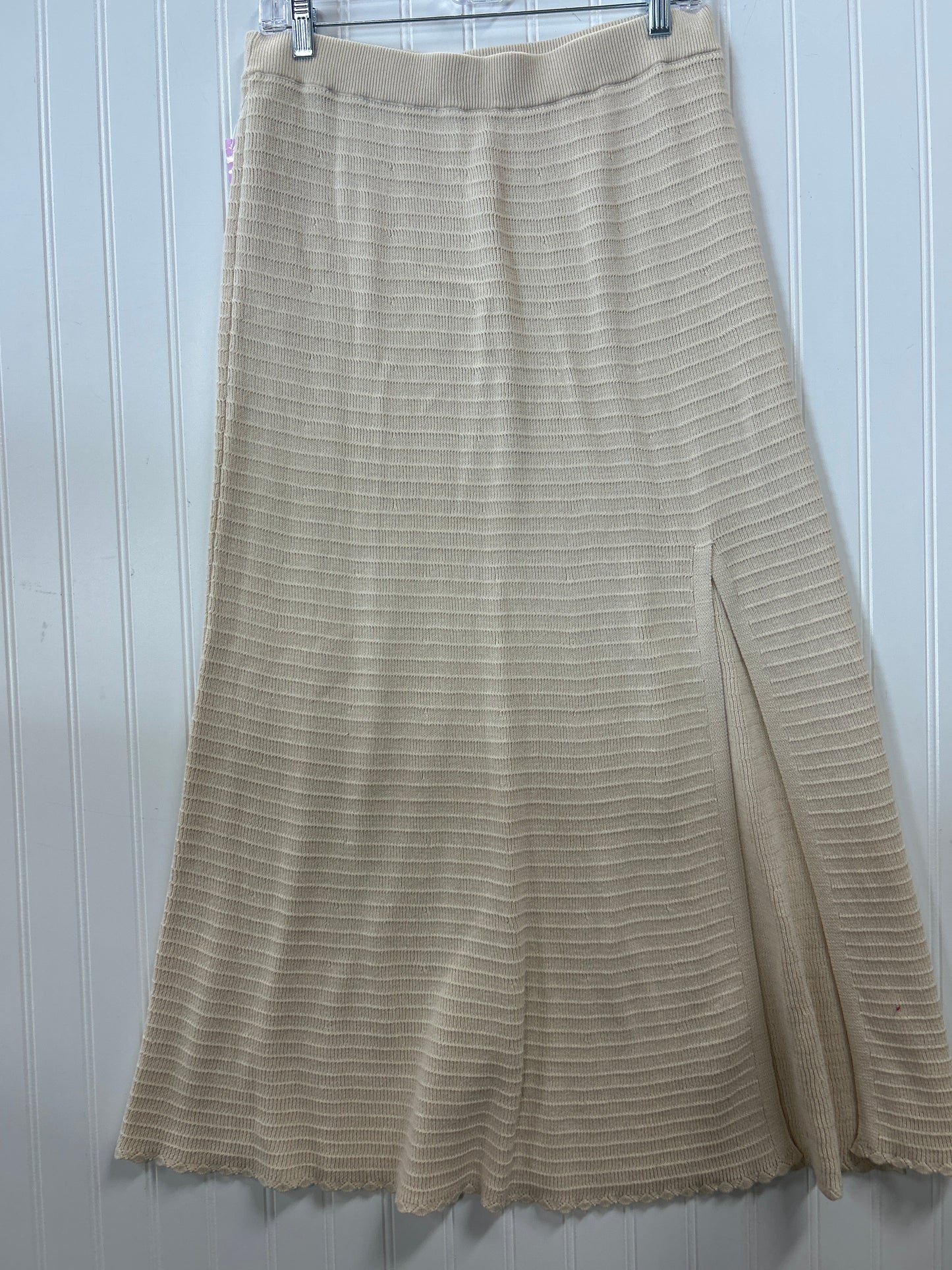 Skirt Maxi By Clothes Mentor In Cream, Size:L