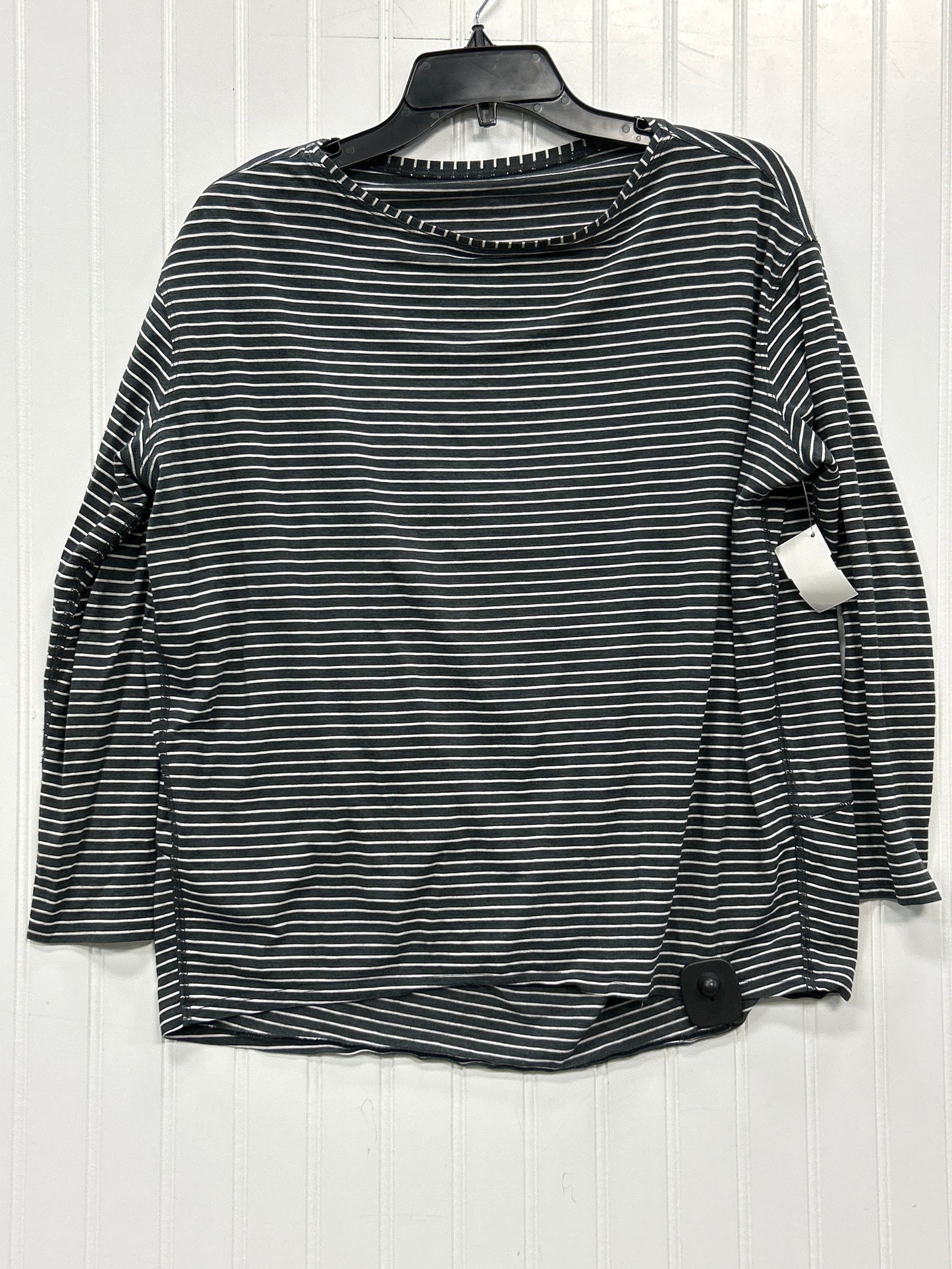 Athletic Top Ls Crewneck By Lululemon In Grey, Size:L