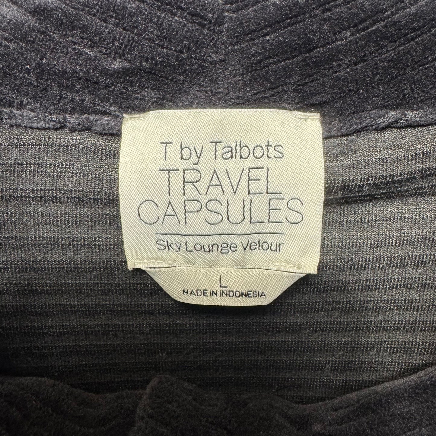 Athletic Top Long Sleeve Collar By Talbots In Navy, Size: L