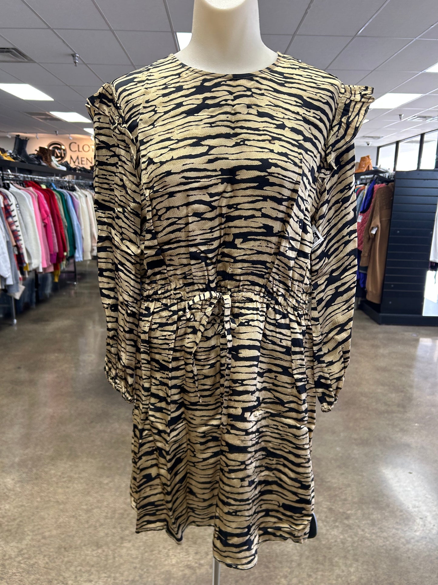 Dress Casual Short By Rails In Black & Gold, Size:M