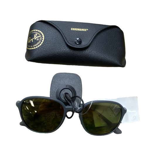 Sunglasses Designer By Ray Ban In Grey