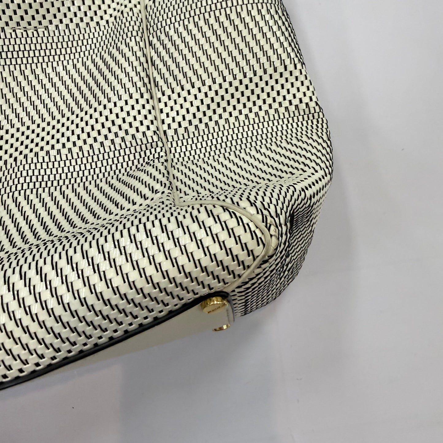 Handbag Designer By Marc By Marc Jacobs, Size: Medium