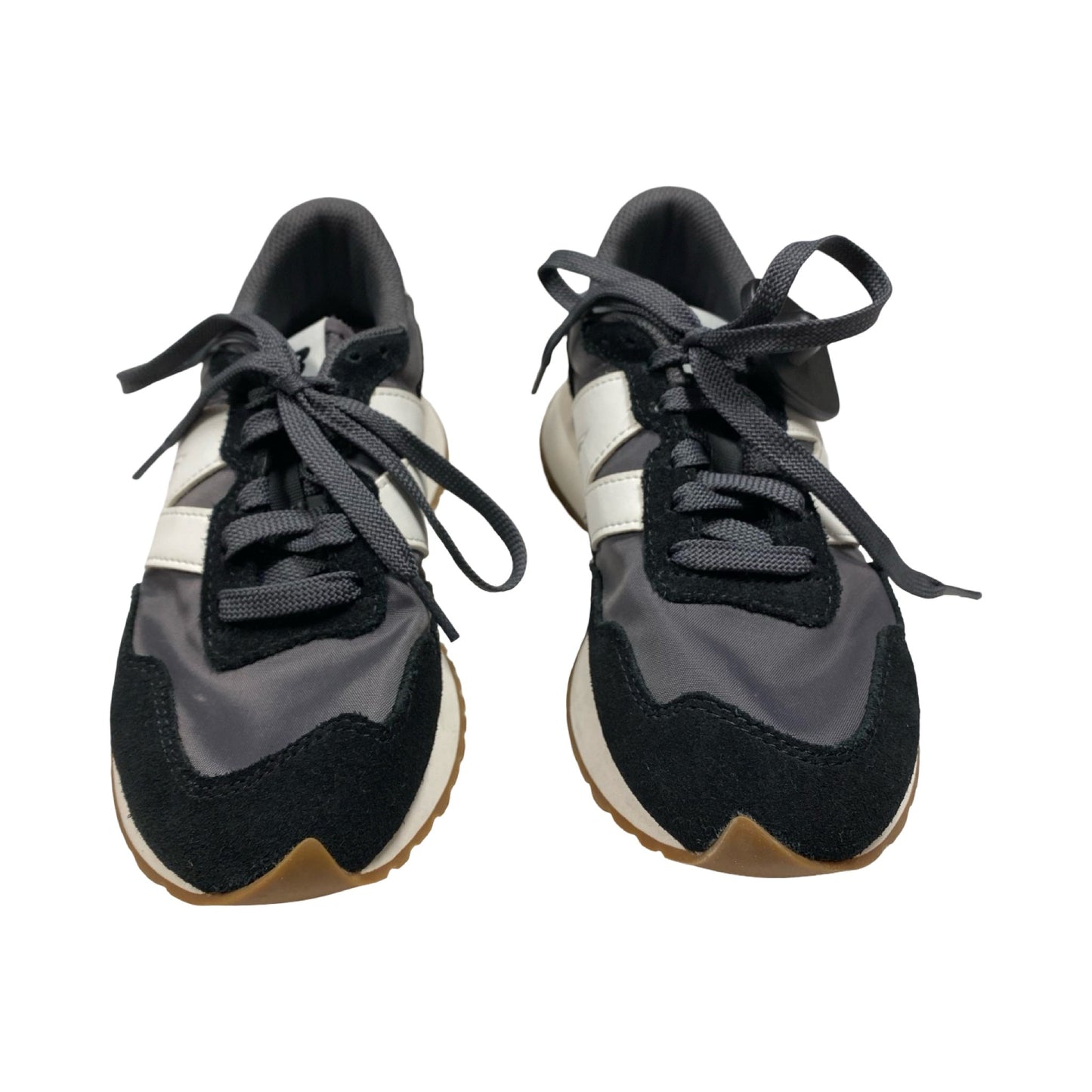 Shoes Athletic By New Balance In Black & White, Size:7