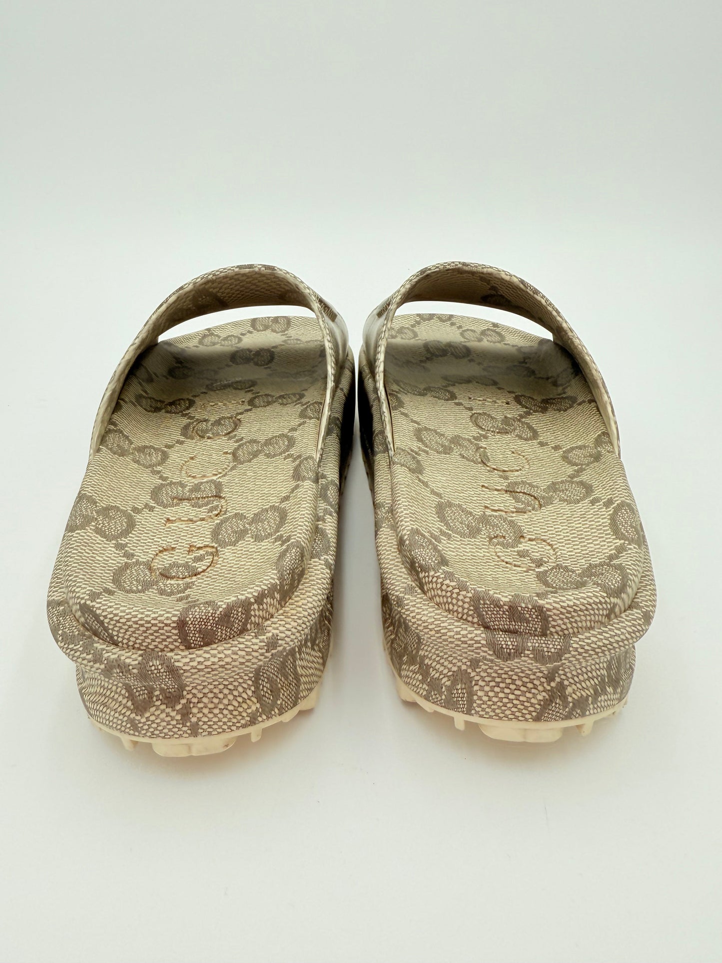 Sandals Luxury Designer By Gucci In Tan, Size:7