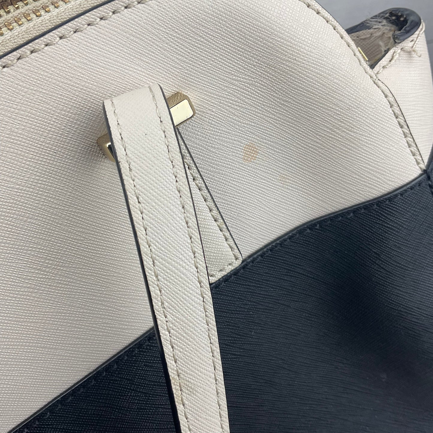 Handbag Designer By Kate Spade, Size: Medium