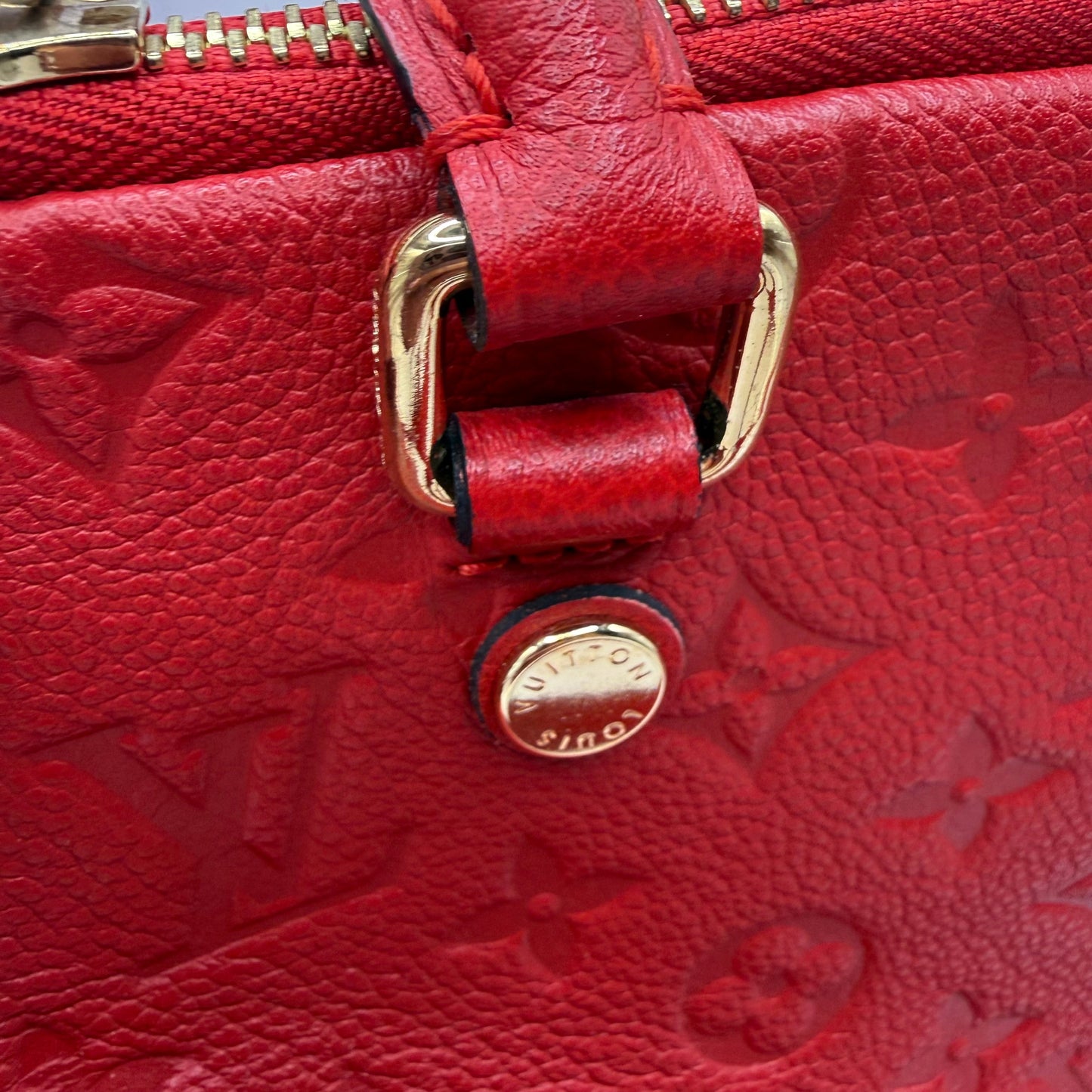 Handbag Luxury Designer By Louis Vuitton, Size: Medium