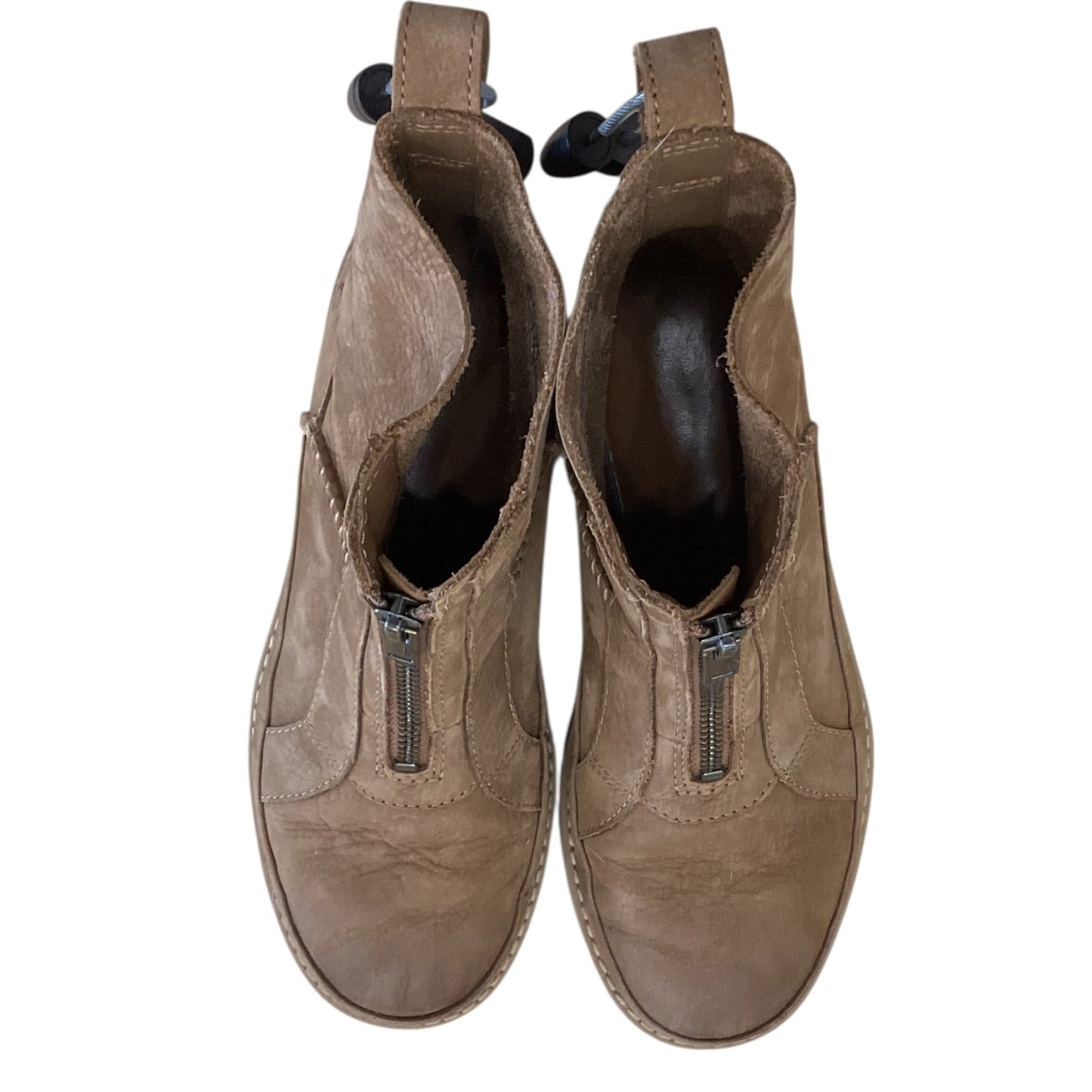 Boots Designer By Ugg In Brown, Size:6