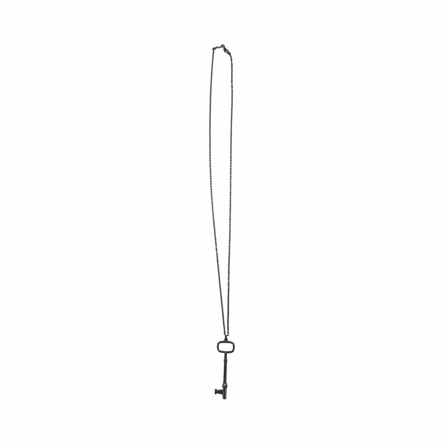 Necklace Pendant By Clothes Mentor In Silver