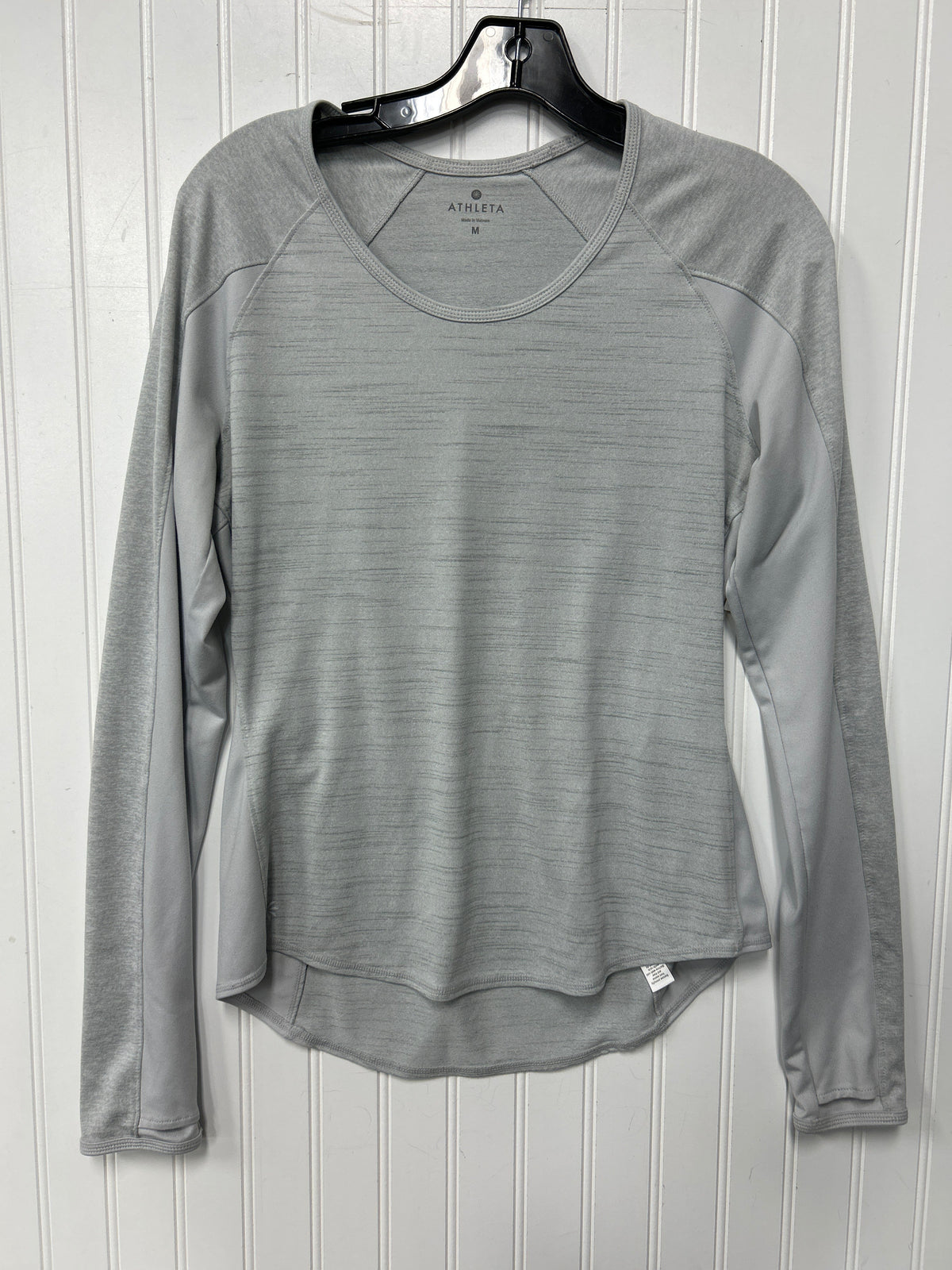 Athletic Top Ls Crewneck By Athleta In Grey, Size:M