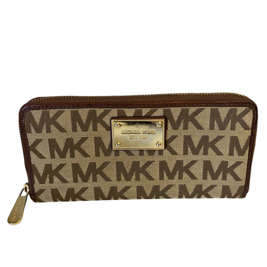 Wallet Designer By Michael Kors In Brown, Size:Large