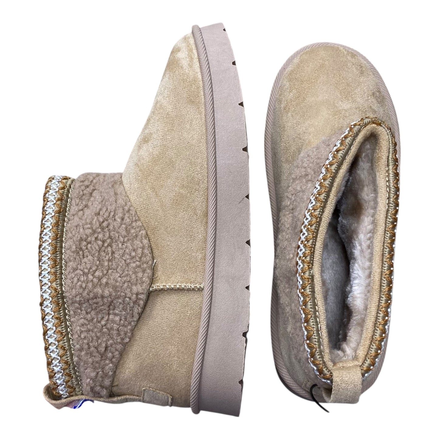 Boots Ankle Flats By Clothes Mentor In Brown, Size:7.5