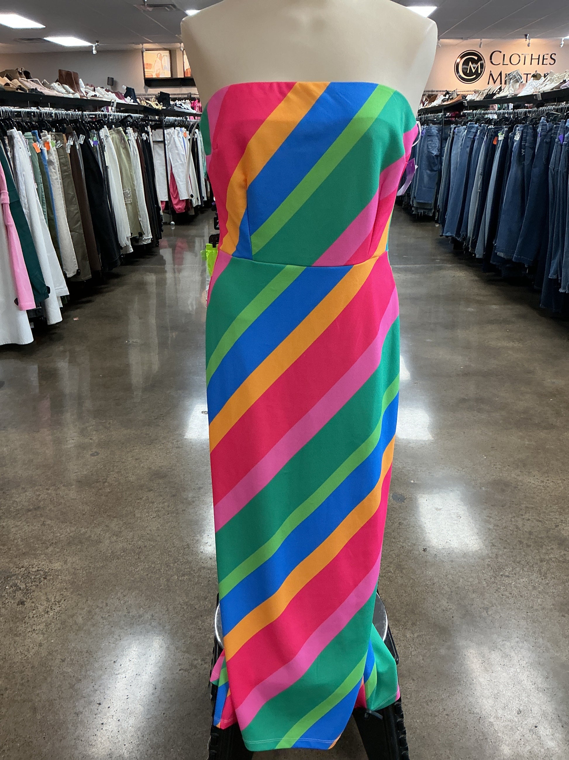 flying tomato dress Flying Tomato Printed Woven Midi Dress ID23543
