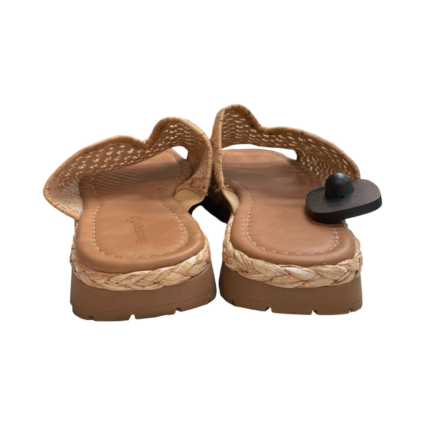 Sandals Flats By Bare Traps In Brown, Size:10