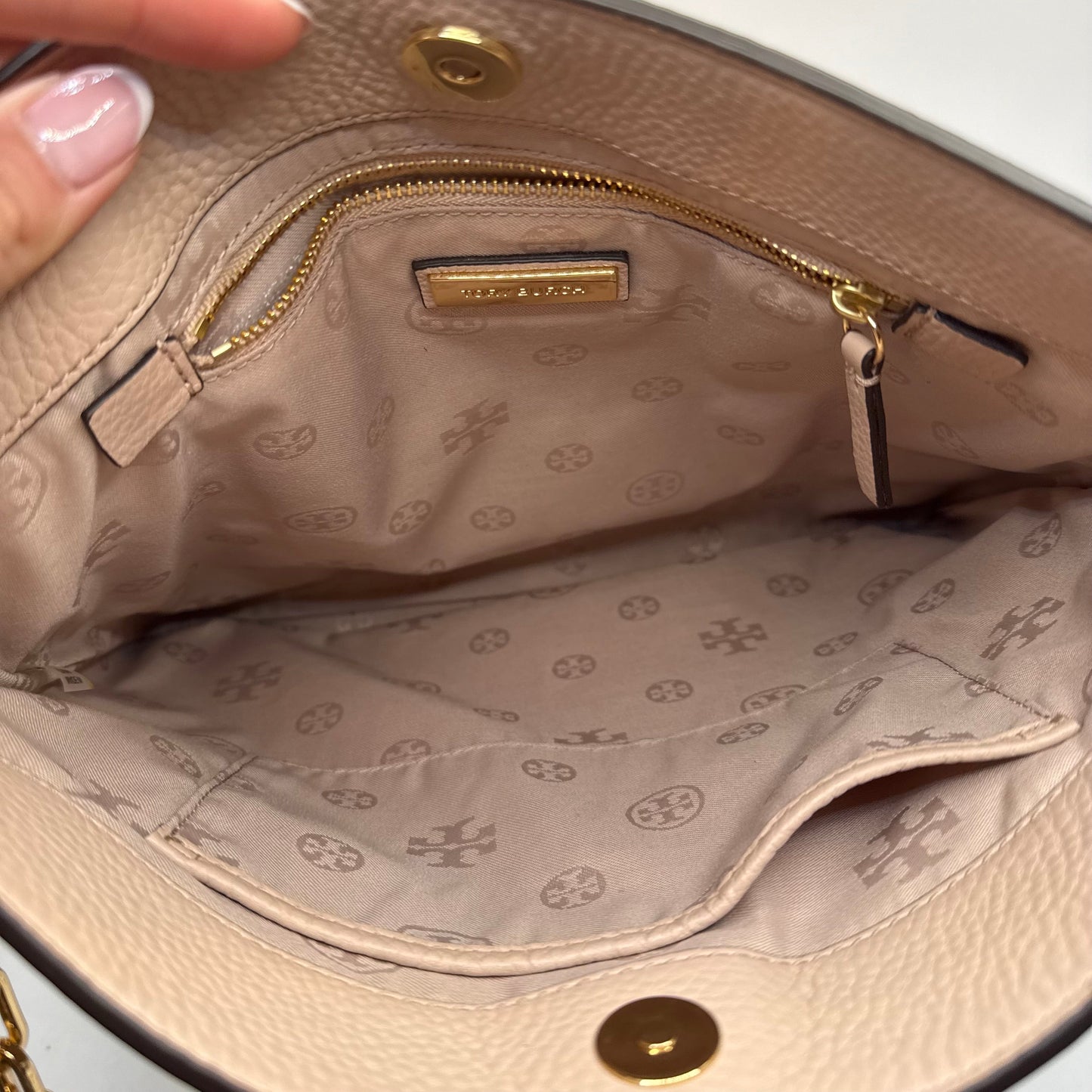 Handbag Designer By Tory Burch, Size: Medium