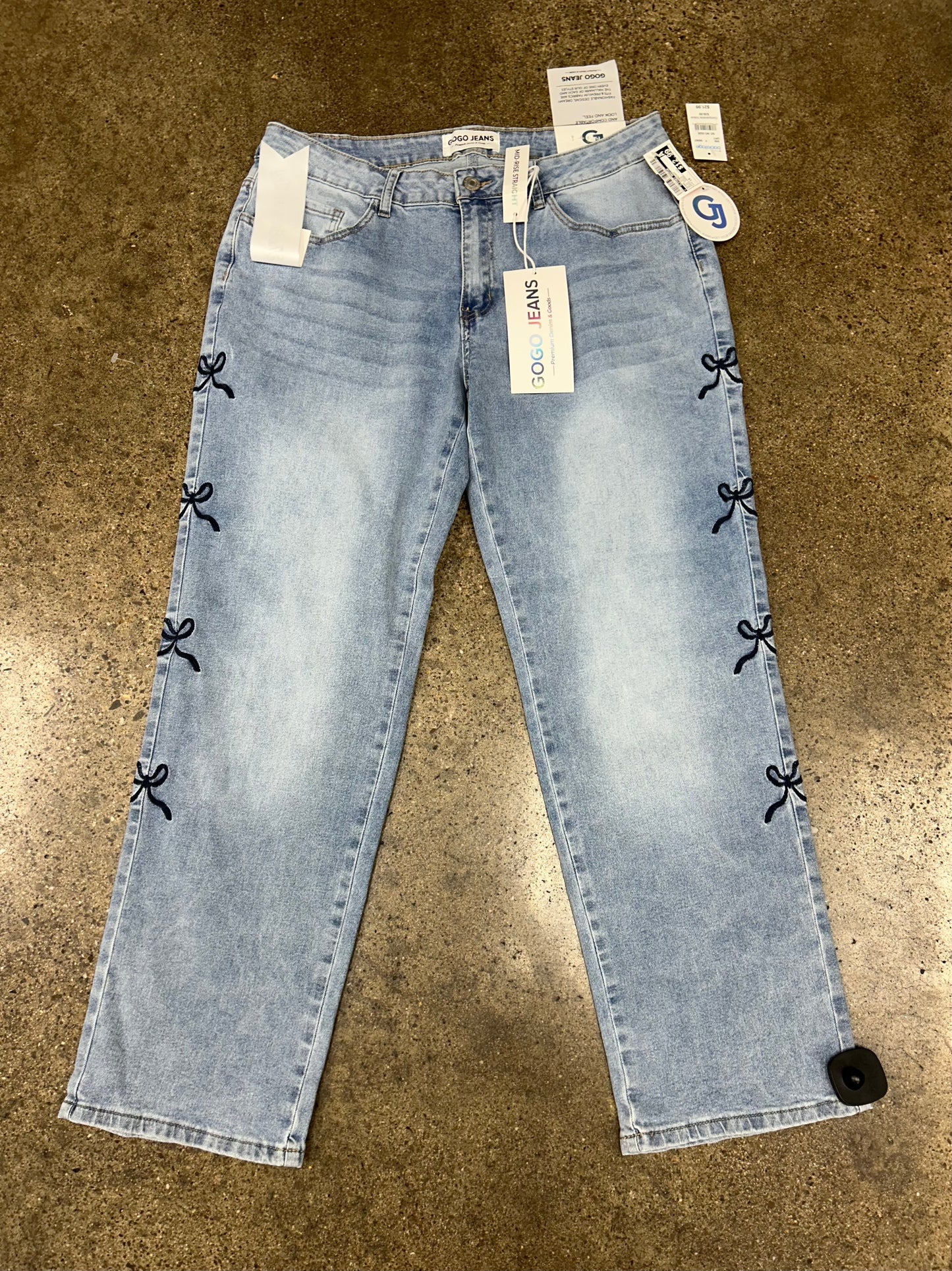 Jeans Straight By Clothes Mentor In Blue Denim, Size:14