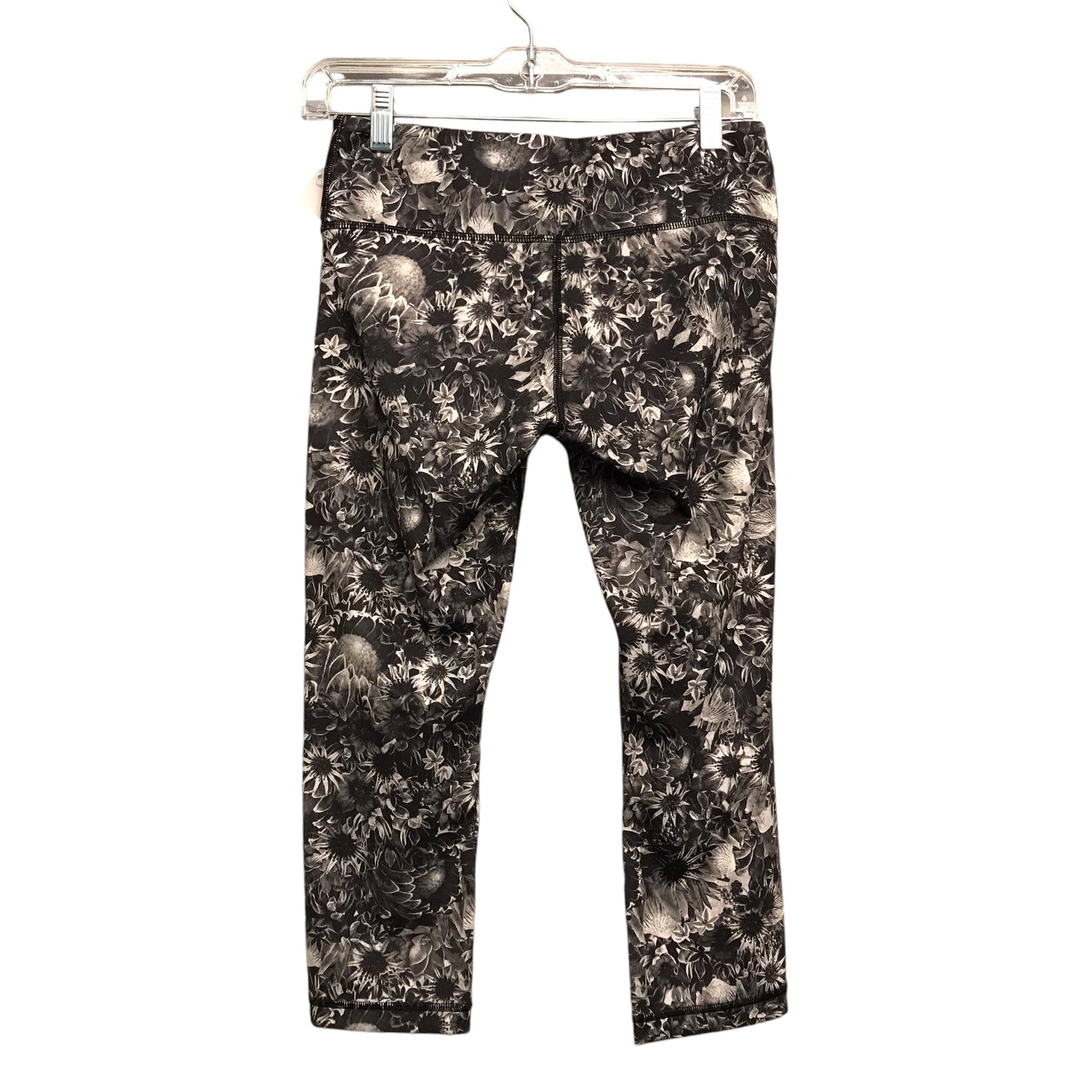 Athletic Capris By Lululemon In Floral Print, Size:S