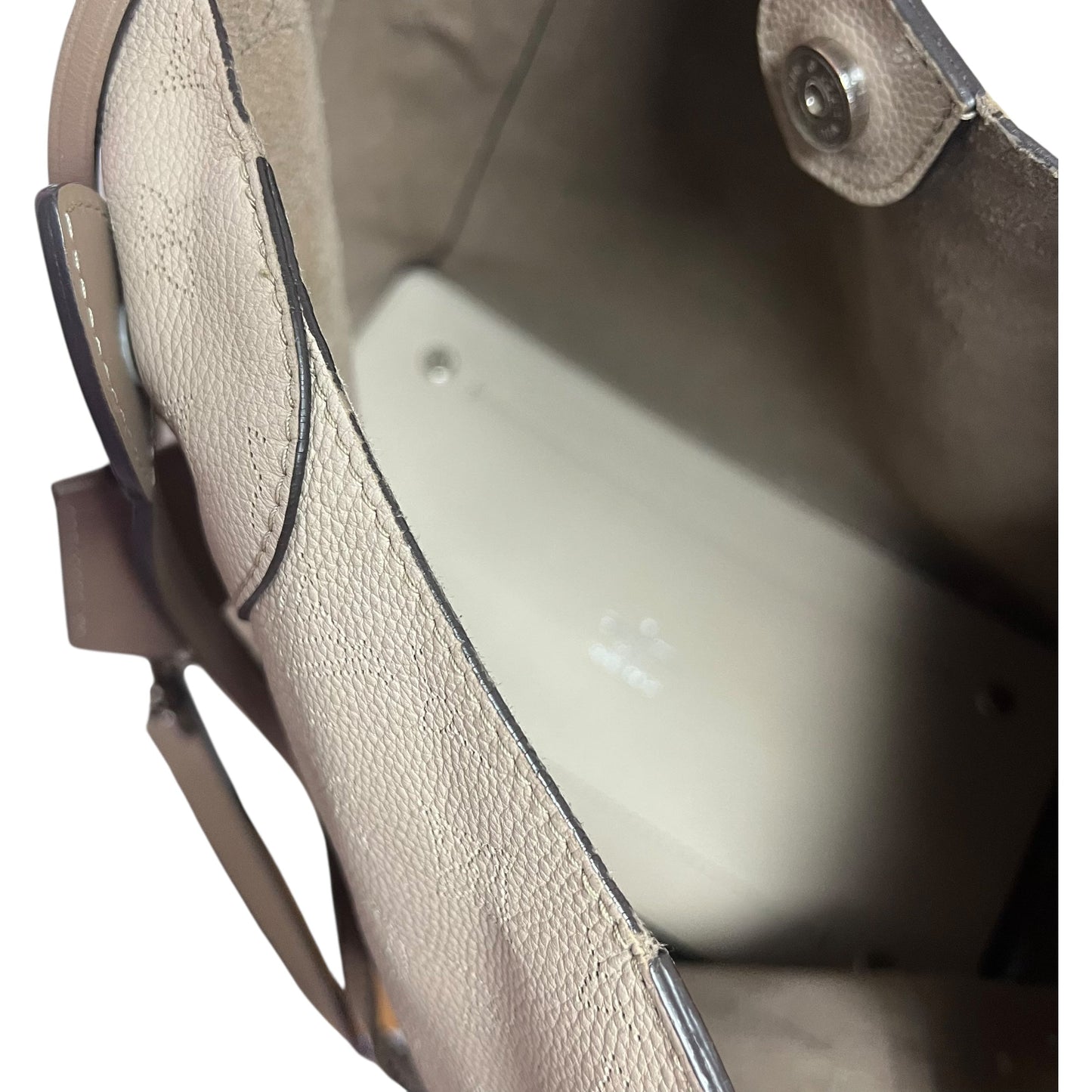 Tote Luxury Designer By Louis Vuitton, Size: Small