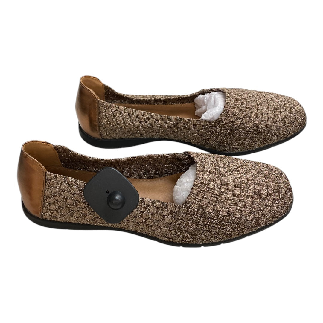 Shoes Flats By Comfortview In Bronze, Size:10