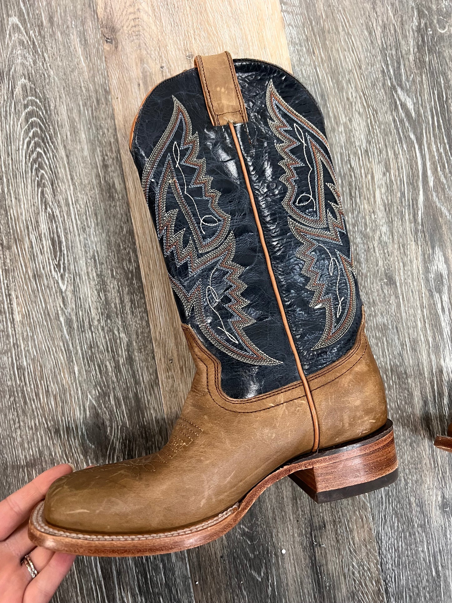 Boots Western By JB Dillon In Black & Tan, Size: 6