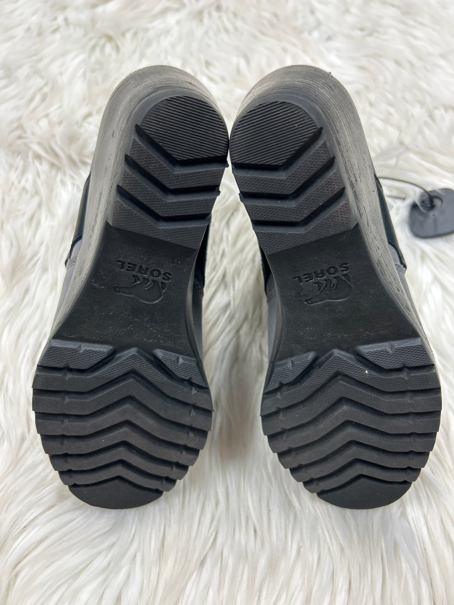 Boots Ankle Heels By Sorel In Grey, Size: 7