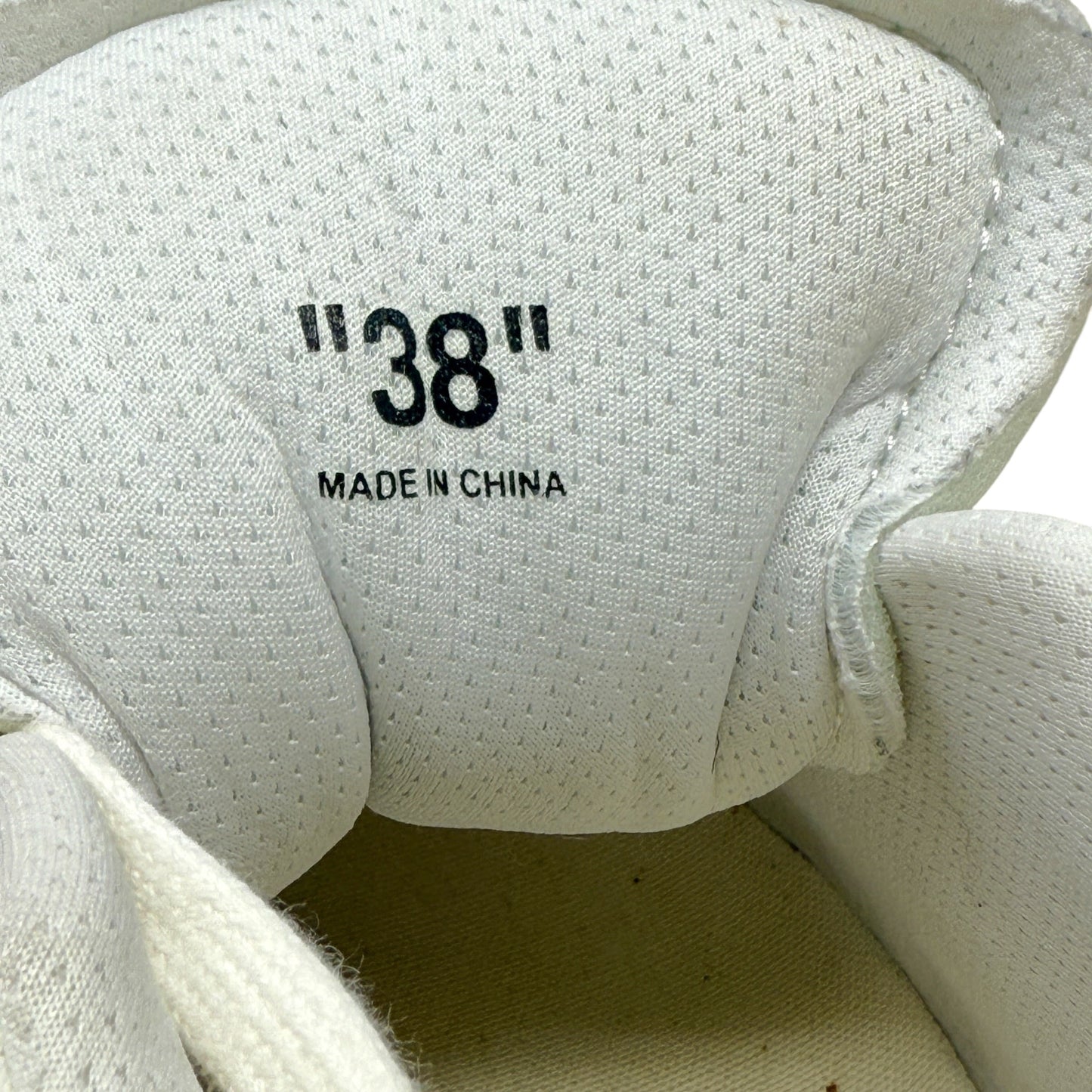ODSY-1000 Sneakers Luxury Designer By Off-white In White, Size: 8