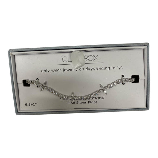 Bracelet Other By Clothes Mentor In Silver