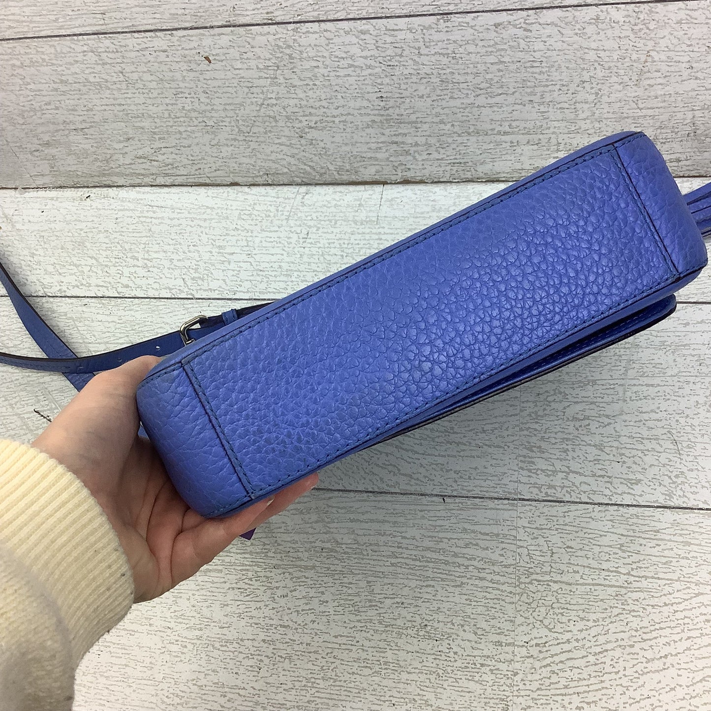 Crossbody Designer By Kate Spade, Size: Medium