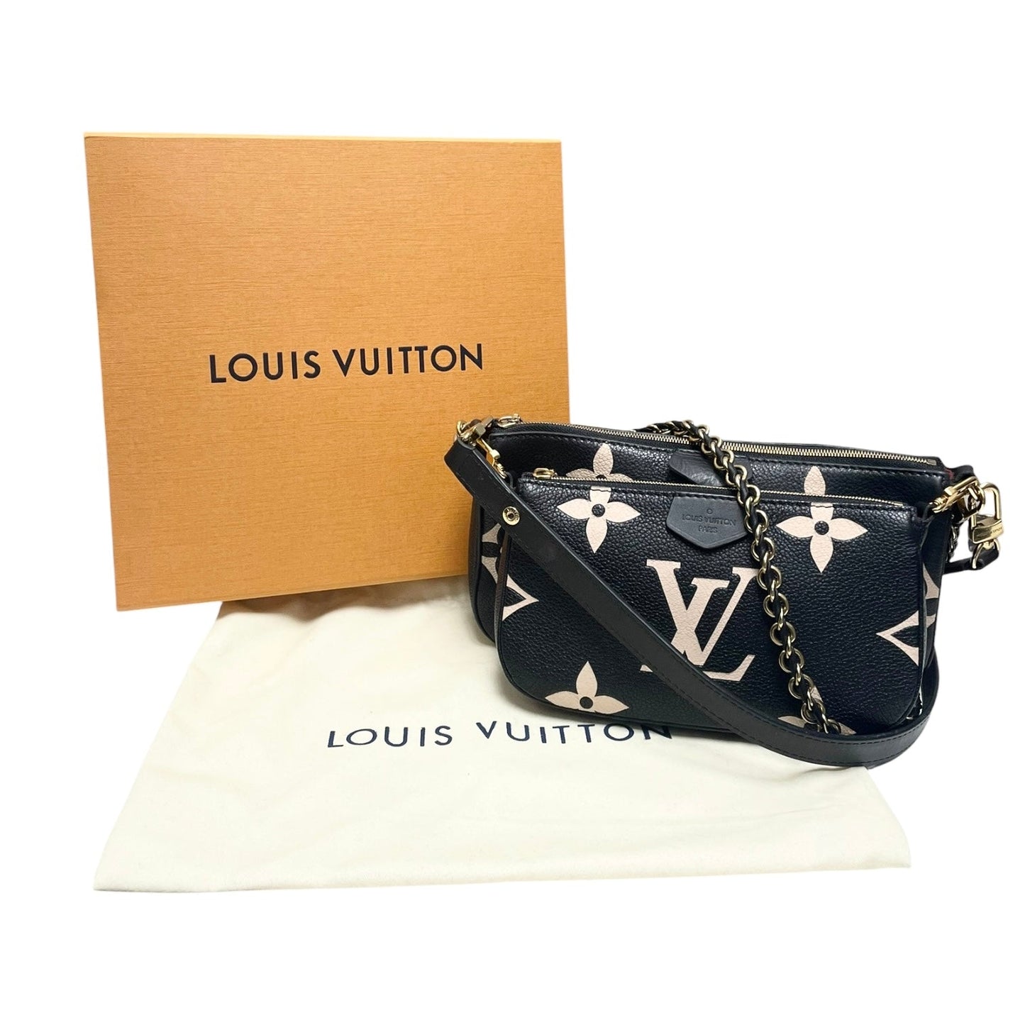 Crossbody Luxury Designer By Louis Vuitton, Size: Medium