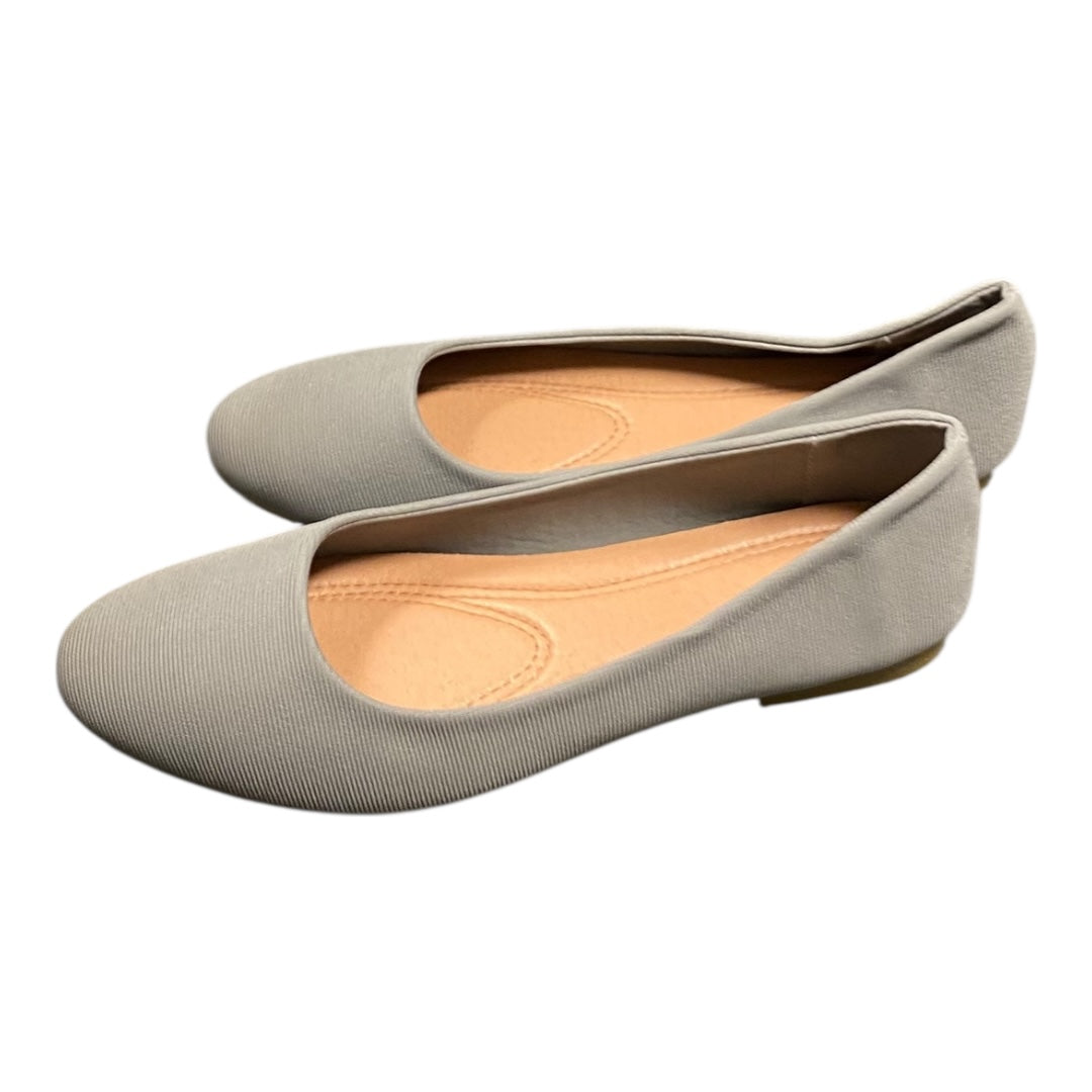 Shoes Flats By Cmc In Grey, Size:8