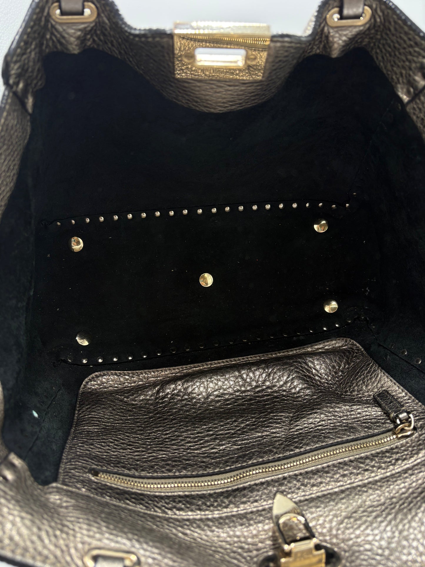 Valentino-Garavani Rockstud Medium Luxury Tote / Handbag