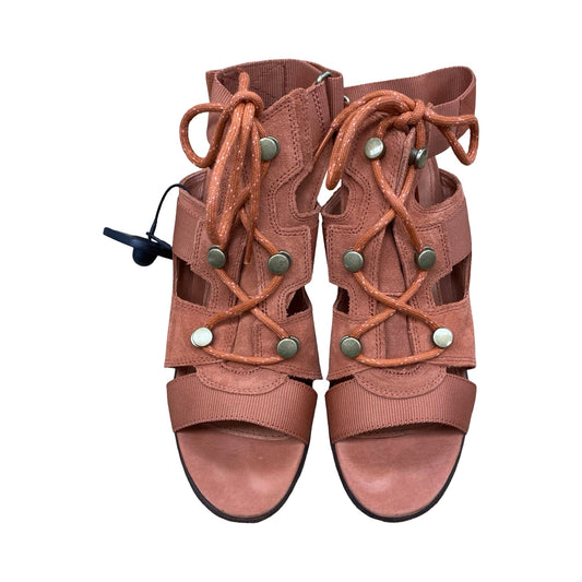 Shoes Designer By Sorel In Orange, Size:9