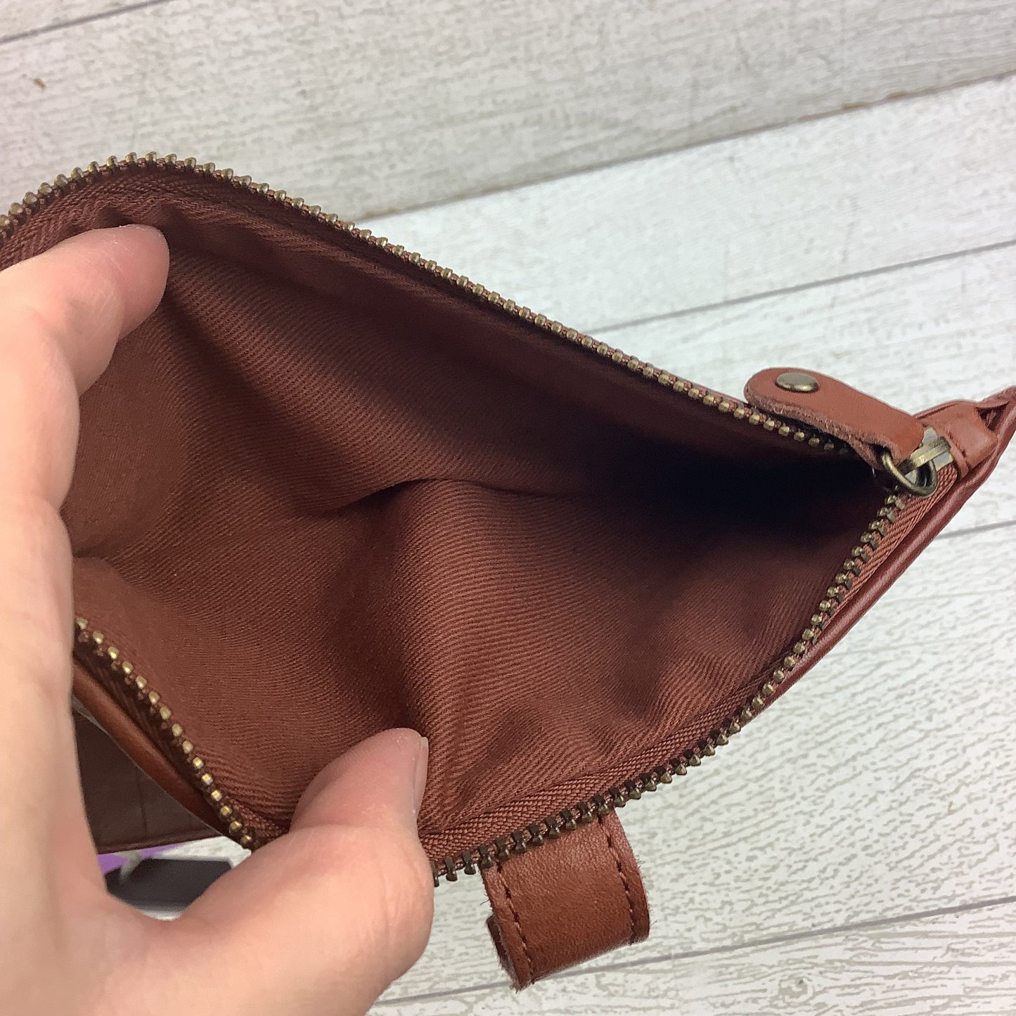 Wallet Leather By Clothes Mentor, Size: Medium