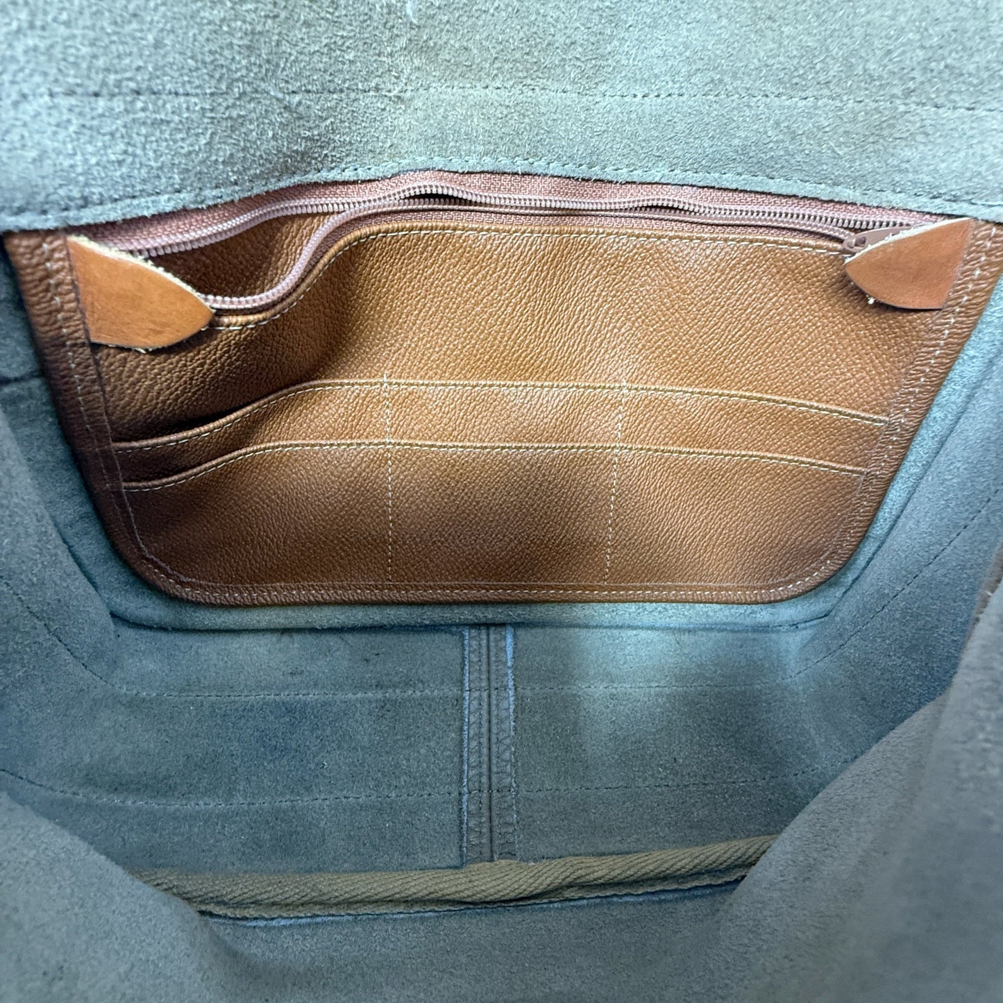 Vintage All-Weather Leather (AWL) Equestrian Crossbody Shoulder Bag Designer By Dooney And Bourke, Size: Medium