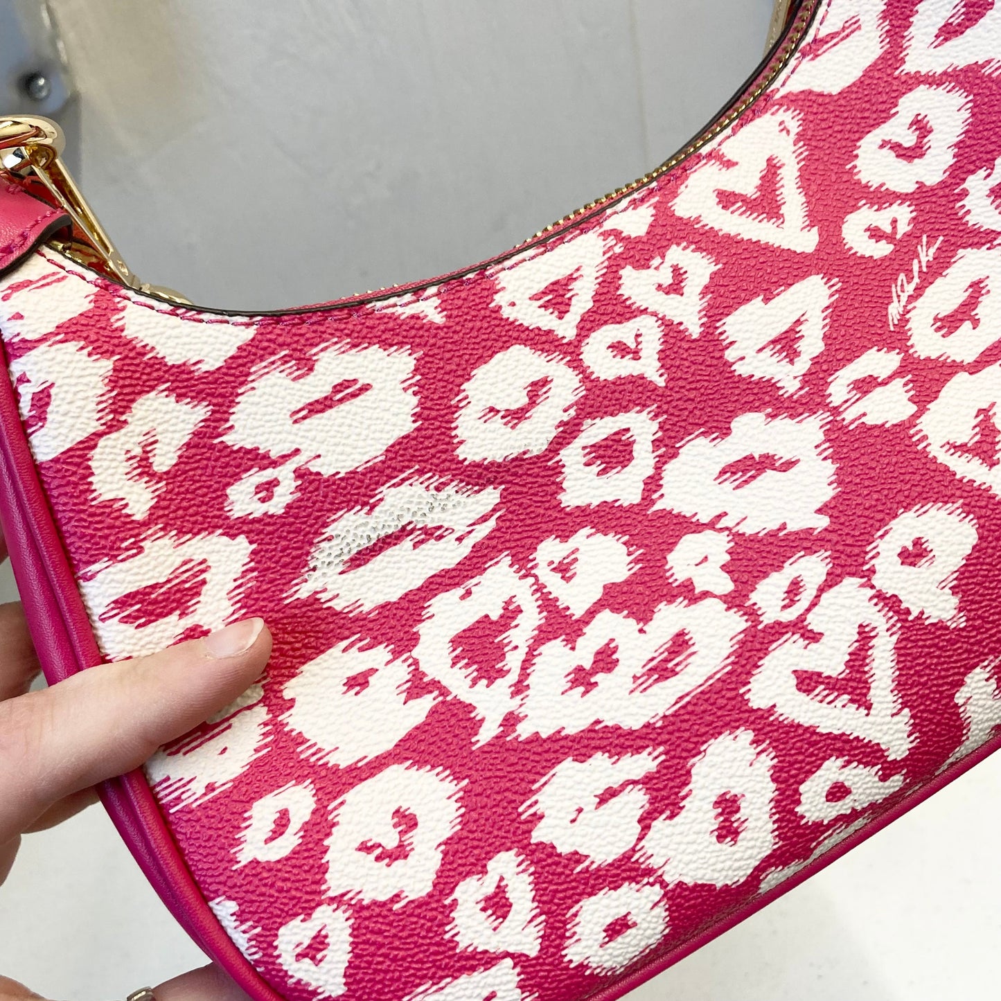 Crossbody Designer By Michael Kors In Pink & White, Size:Small