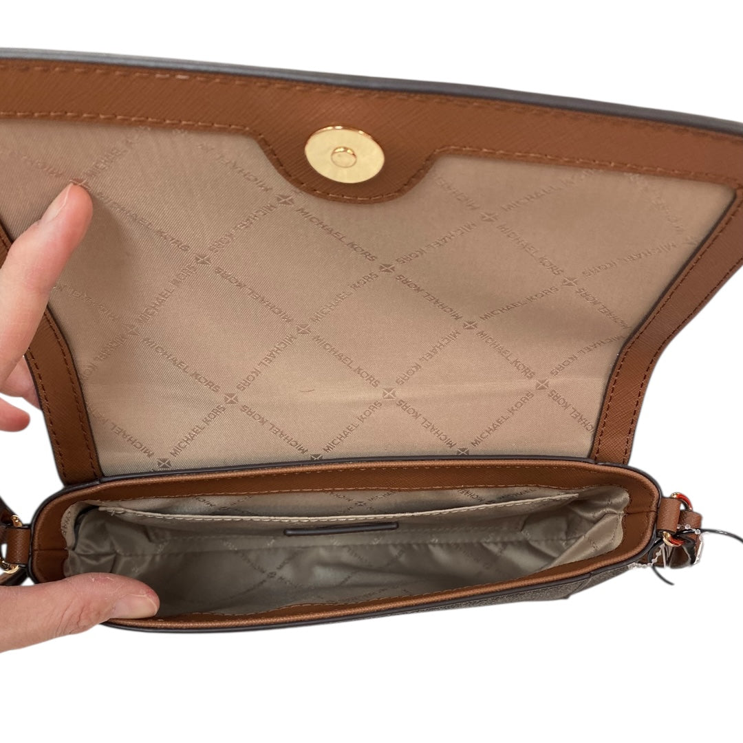 Handbag Designer By Michael Kors In Brown, Size:Small